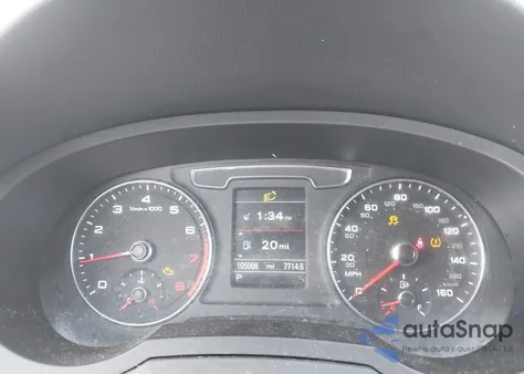 2018 Audi Q3 2.0T Premium/2.0T Sport Premium z USA, uszkodzony, nr VIN WA1JCCFS7JR017648